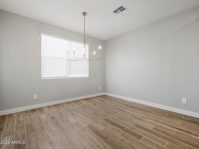 390 W FLATIRON Trail, Apache Junction, AZ 85120