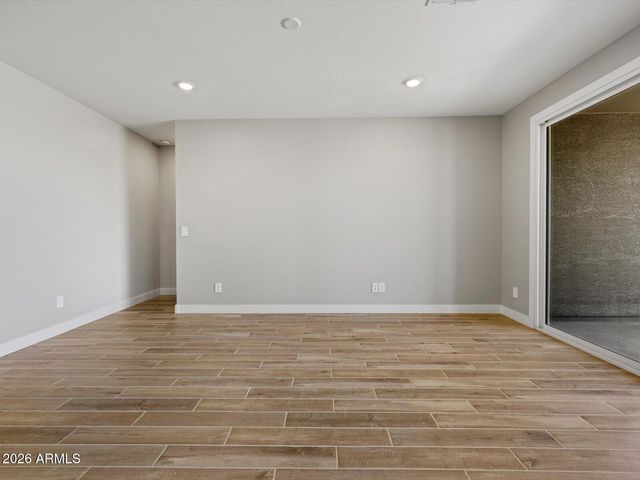 390 W FLATIRON Trail, Apache Junction, AZ 85120