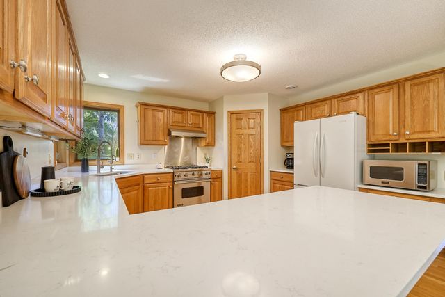 2592 Blue Bill Circle, White Bear Twp, MN 55110