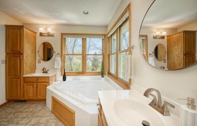 2592 Blue Bill Circle, White Bear Twp, MN 55110