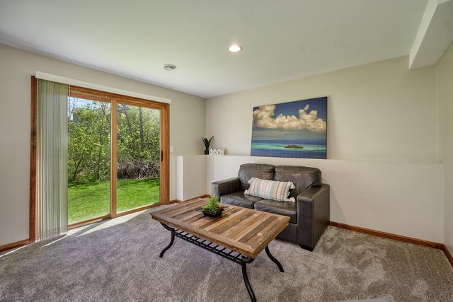 2592 Blue Bill Circle, White Bear Twp, MN 55110