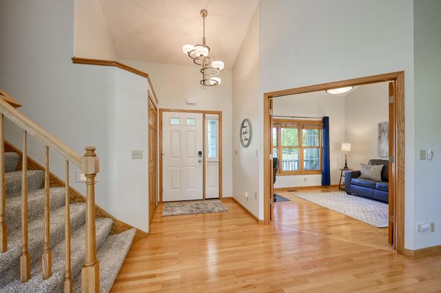 2592 Blue Bill Circle, White Bear Twp, MN 55110