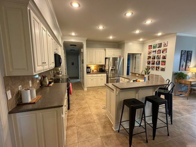 135 Marseille Drive, Maumelle, AR 72113