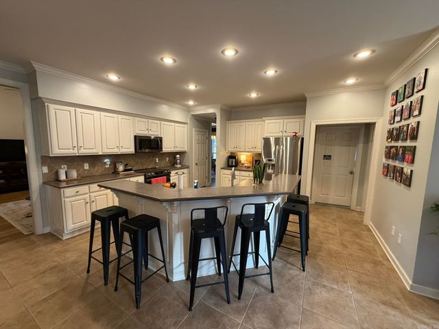 135 Marseille Drive, Maumelle, AR 72113