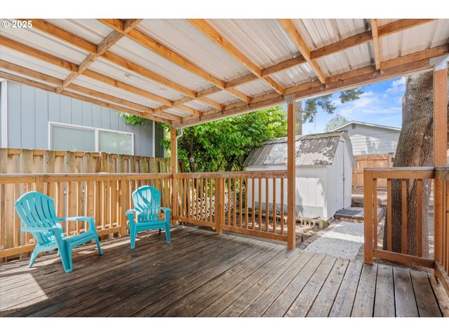 5305 Se FLAVEL St, Portland, OR 97206