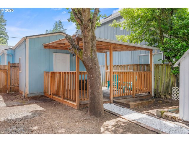 5305 Se FLAVEL St, Portland, OR 97206