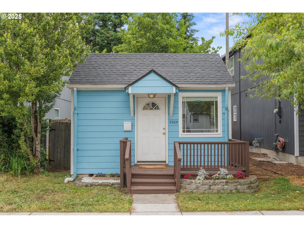 5305 Se FLAVEL St, Portland, OR 97206