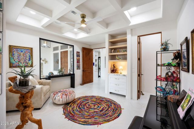 6700 E MALCOMB Drive, Paradise Valley, AZ 85253