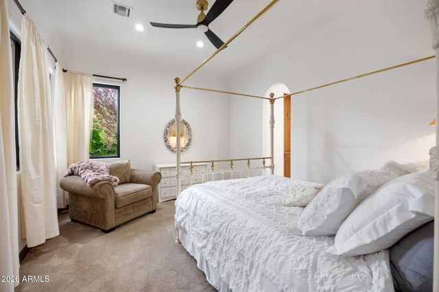 6700 E MALCOMB Drive, Paradise Valley, AZ 85253