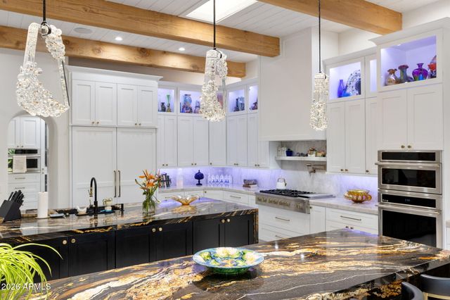 6700 E MALCOMB Drive, Paradise Valley, AZ 85253