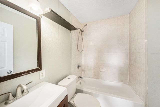 119 W KEYES AVENUE, Tampa, FL 33602