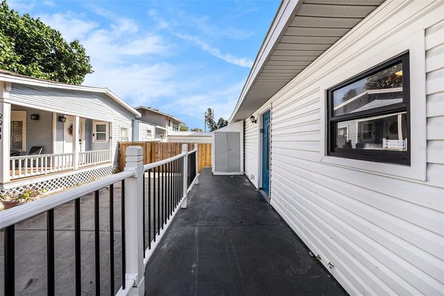 119 W KEYES AVENUE, Tampa, FL 33602