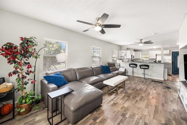 119 W KEYES AVENUE, Tampa, FL 33602