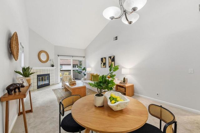 1400 Bowe Avenue 1106, Santa Clara, CA 95051