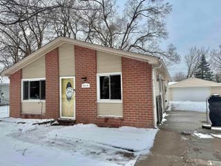 9416 Princess Street, Taylor, MI 48180