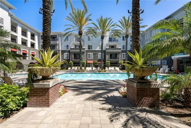 1801 E Katella 1096, Anaheim, CA 92805