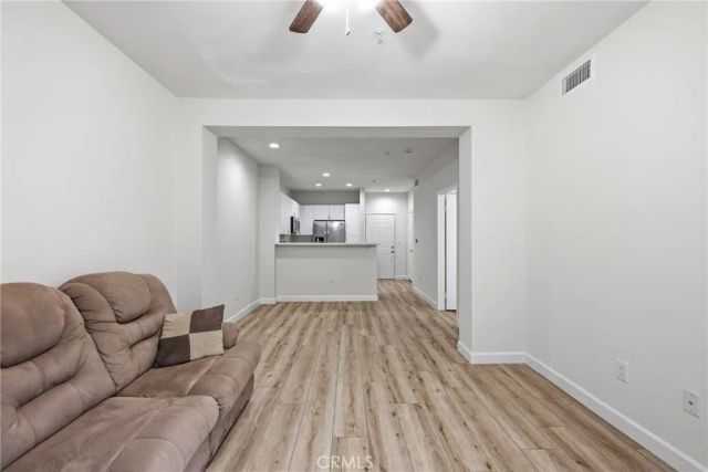 1801 E Katella 1096, Anaheim, CA 92805