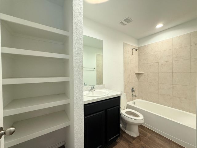 21310 Black Leaf Drive, New Caney, TX 77357