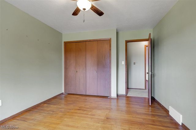 2211 Camelot Drive, Parma, OH 44134