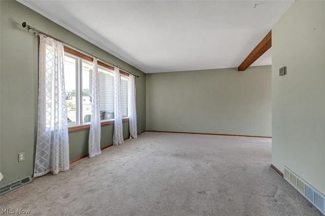 2211 Camelot Drive, Parma, OH 44134