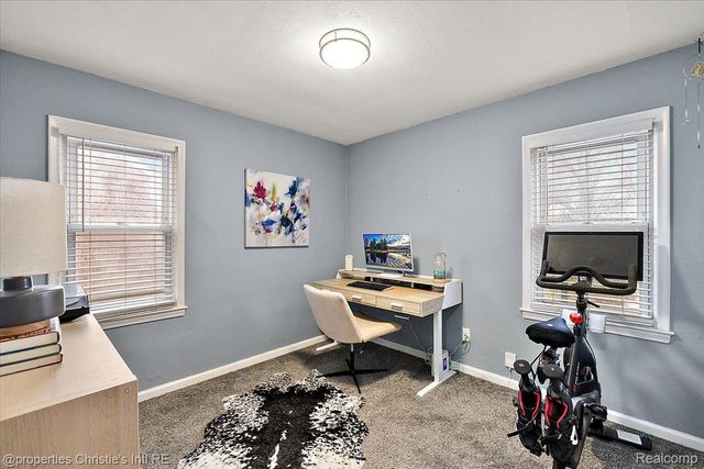 21553 Bournemouth Street, Harper Woods, MI 48225