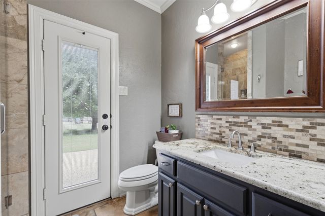 5241 Plainview Road, Midlothian, TX 76065