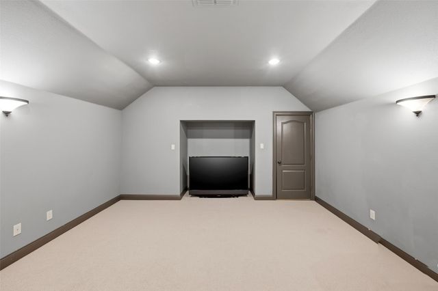 5241 Plainview Road, Midlothian, TX 76065
