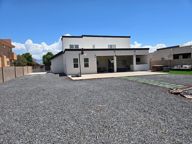 6421 San Ildefonso Drive NW, Albuquerque, NM 87120