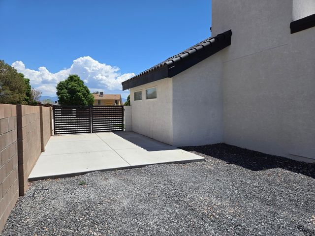 6421 San Ildefonso Drive NW, Albuquerque, NM 87120