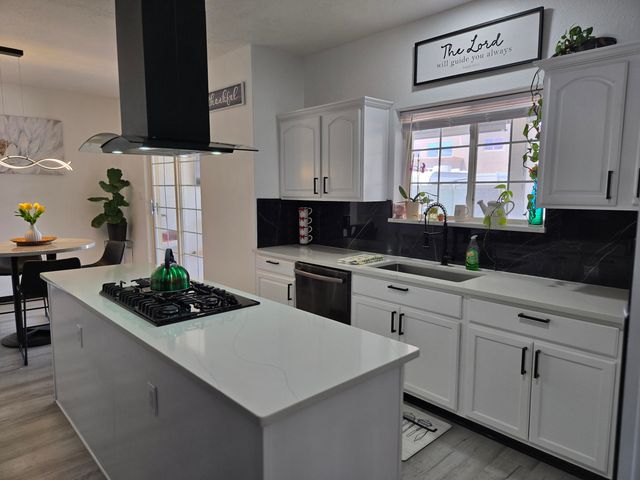 6421 San Ildefonso Drive NW, Albuquerque, NM 87120