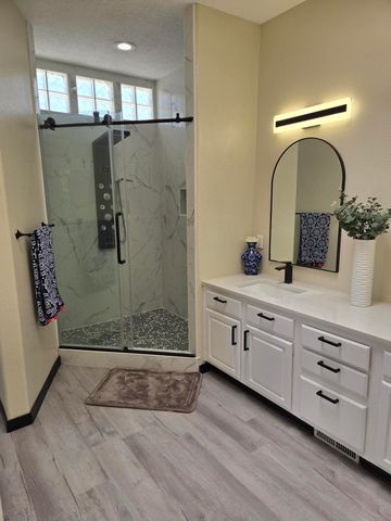 6421 San Ildefonso Drive NW, Albuquerque, NM 87120