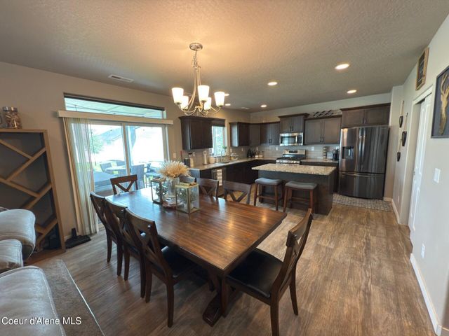 6229 W Irish CIR, Rathdrum, ID 83858