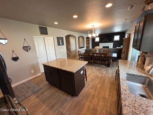 6229 W Irish CIR, Rathdrum, ID 83858