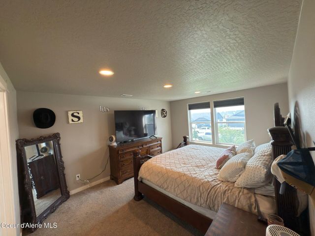 6229 W Irish CIR, Rathdrum, ID 83858