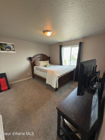 6229 W Irish CIR, Rathdrum, ID 83858