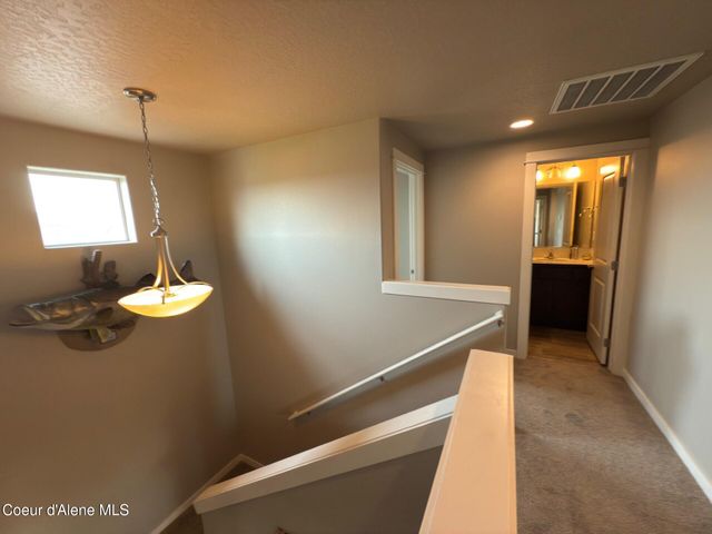 6229 W Irish CIR, Rathdrum, ID 83858
