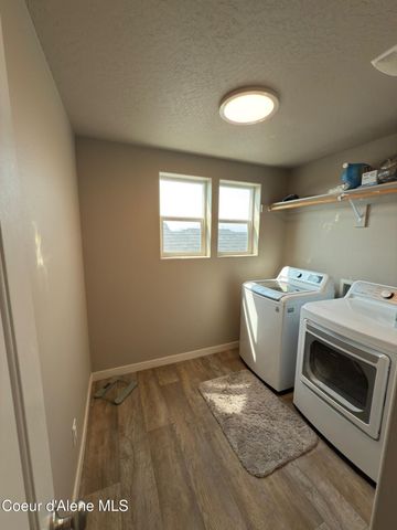 6229 W Irish CIR, Rathdrum, ID 83858