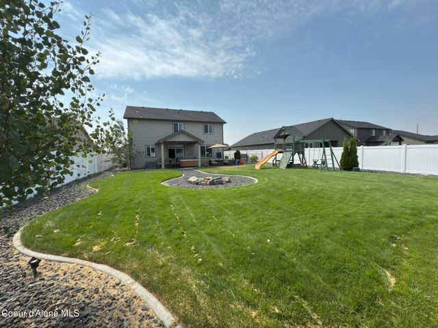 6229 W Irish CIR, Rathdrum, ID 83858