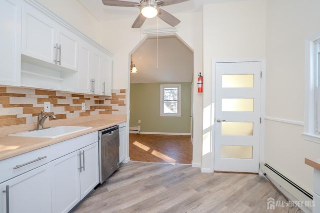 3774 Route 27 Route 1b, South Brunswick, NJ 08824