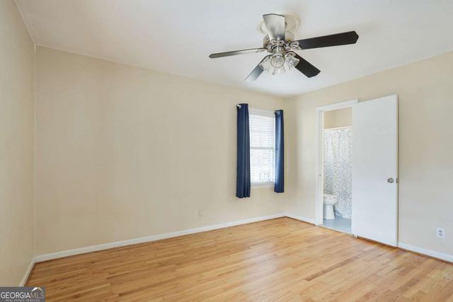 2476 Woodside Way, Atlanta, GA 30341