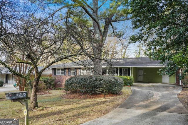2476 Woodside Way, Atlanta, GA 30341