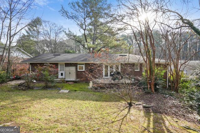 2476 Woodside Way, Atlanta, GA 30341