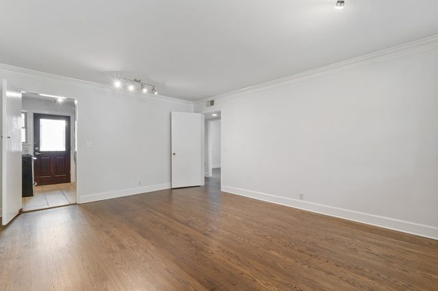 512 Chesterfield Ave Apt C7, Nashville, TN 37212