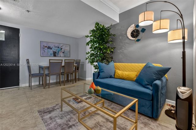 19201 Collins Ave 949, Sunny Isles Beach, FL 33160