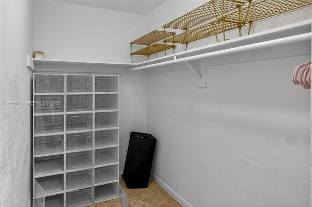 19201 Collins Ave 949, Sunny Isles Beach, FL 33160