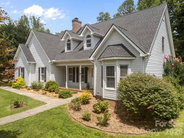 6 Springfield Way, Arden, NC 28704