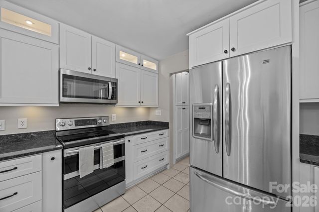 6 Springfield Way, Arden, NC 28704