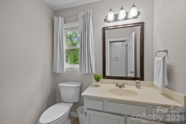 6 Springfield Way, Arden, NC 28704