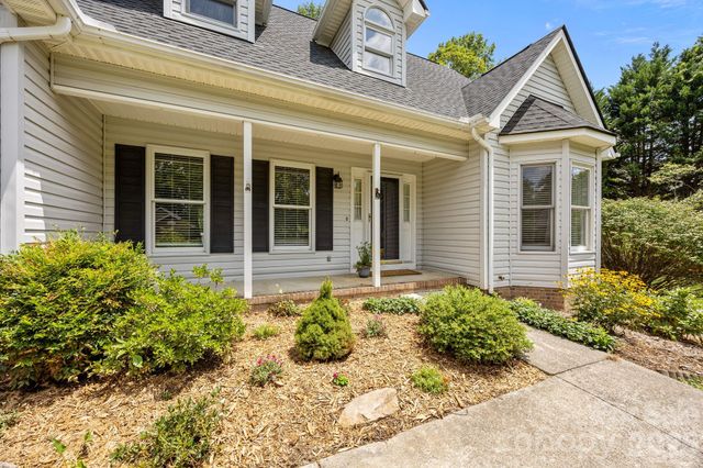 6 Springfield Way, Arden, NC 28704