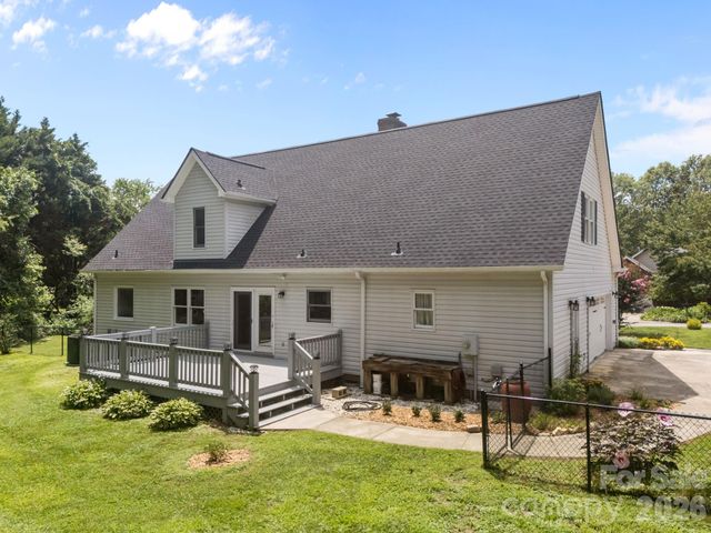 6 Springfield Way, Arden, NC 28704